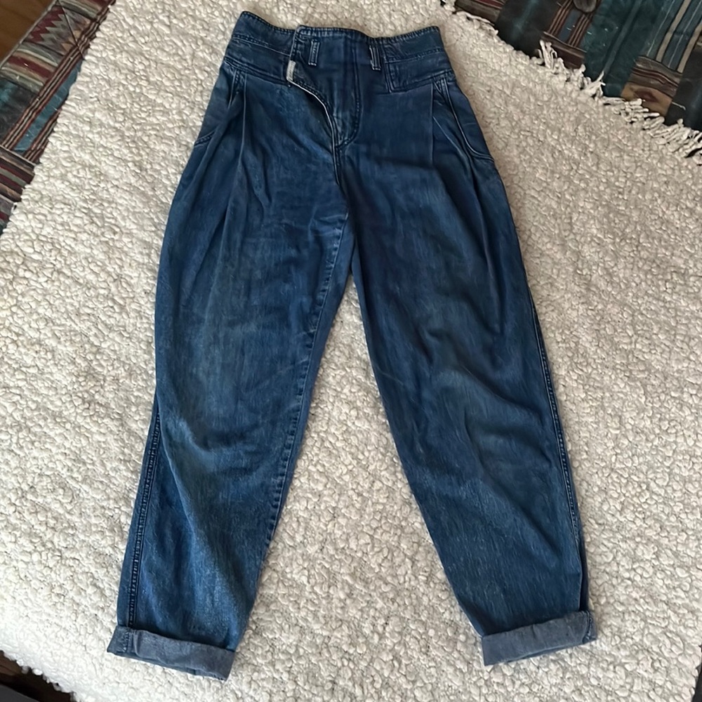 Z Cavaricci Vintage Pleated Parachute High Waisted Tapered Leg Jeans | Size 30